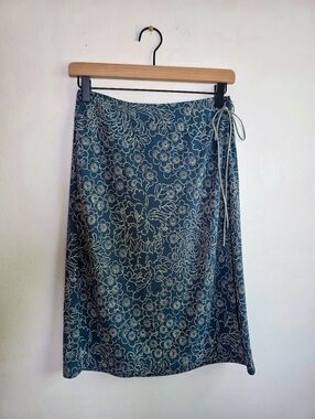 Vintage 90s/Y2K BCBG Floral Wrap Skirt